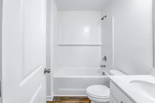 6042 Willutuck Dr, Boiling Springs, SC 29316 - Photo 11