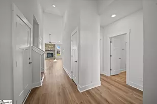 308 Florence St, Spartanburg, SC 29303 - Photo 5