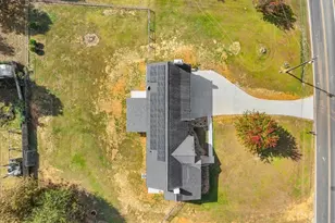 424 James Rd, Easley, SC 29642 - Photo 41