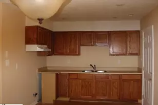 378 Vanderbilt Rd, Spartanburg, SC 29301 - Photo 3