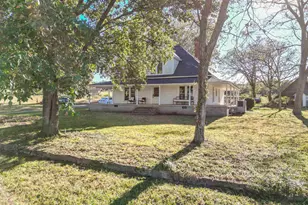 6025 Mountain View Rd, Taylors, SC 29687 - Photo 1