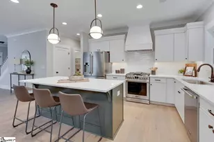 216 Forest Park Dr, Simpsonville, SC 29681 - Photo 3