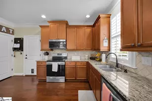 39 Briarhill Dr, Simpsonville, SC 29680 - Photo 13