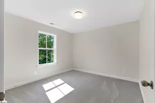 9 Burns Rd, Travelers Rest, SC 29690 - Photo 15