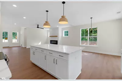 9 Burns Road, Travelers Rest, SC 29690 - Photo 7