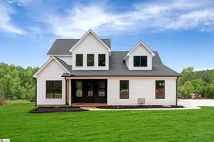 9 Burns Rd, Travelers Rest, SC 29690 - Photo 1