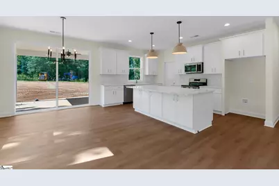 9 Burns Road, Travelers Rest, SC 29690 - Photo 5