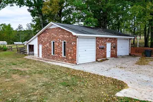 102 Westwood Cir, Pickens, SC 29671 - Photo 37