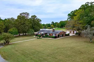 102 Westwood Cir, Pickens, SC 29671 - Photo 5