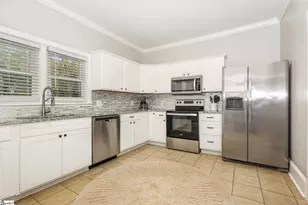 104 Perry Rd, Greenville, SC 29609 - Photo 9