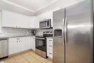 104 Perry Rd, Greenville, SC 29609 - Photo 11