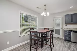 432 Blairwood Ct, Spartanburg, SC 29303 - Photo 11