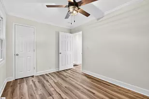 105 S Estate Dr, Greenville, SC 29605 - Photo 23