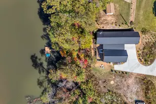 562 Club Dr, Greenville, SC 29611 - Photo 41