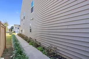 109 Anna Gray Cir, Easley, SC 29640 - Photo 5