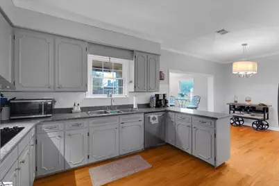 603 Quillen Avenue, Fountain Inn, SC 29644 - Photo 9