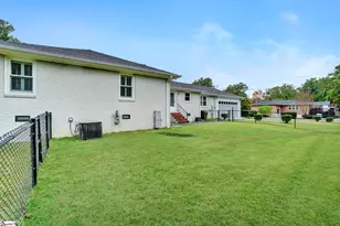 607 S Adair St, Clinton, SC 29325 - Photo 41