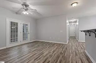 623 McKenna Cir, Greenville, SC 29615 - Photo 5