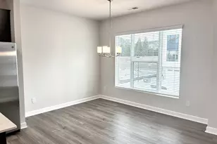 9 Pikewood Ln, Greenville, SC 29607 - Photo 5