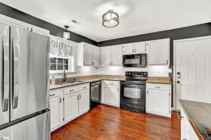 1 Greyleaf Ct, Simpsonville, SC 29680 - Photo 17