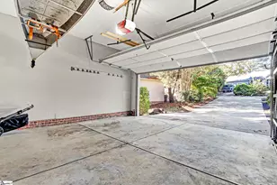 1 Greyleaf Ct, Simpsonville, SC 29680 - Photo 7