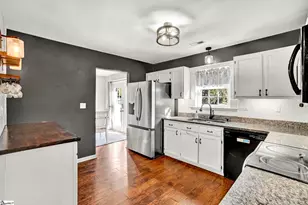 1 Greyleaf Ct, Simpsonville, SC 29680 - Photo 15