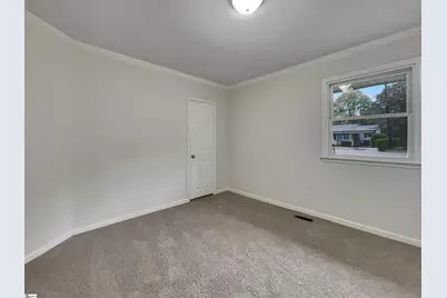 19 Milton Drive, Greenville, SC 29605 - Photo 11