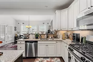 455 Shoreline Blvd, Boiling Springs, SC 29316 - Photo 11