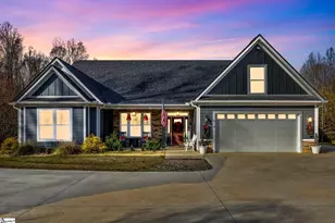 814 Campobello-Gramling School Rd, Campobello, SC 29322 - Photo 1