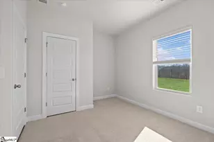 687 Cozy Blf Rd, Spartanburg, SC 29301 - Photo 11