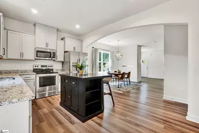 111 N 3rd Street, Easley, SC 29640 - Photo 9