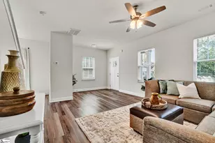 111 N 3rd St, Easley, SC 29640 - Photo 17