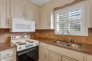 887 Ansel School Rd, Greer, SC 29651 - Photo 11