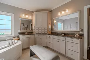 609 Crossmont Wy, Simpsonville, SC 29681 - Photo 29