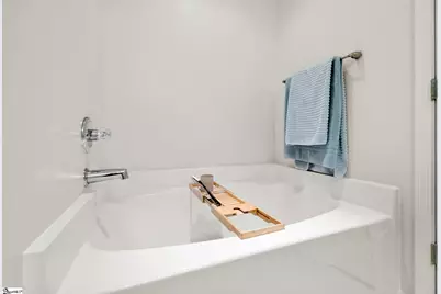 111 Woodvale Avenue, Fountain Inn, SC 29644 - Photo 17