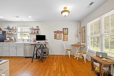 111 Woodvale Avenue, Fountain Inn, SC 29644 - Photo 9