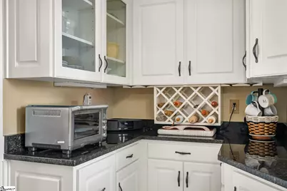 308 W Walnut Street, Clinton, SC 29325 - Photo 13