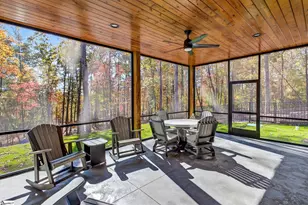 709 Keowee Bay Cir, Salem, SC 29676 - Photo 37