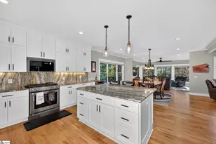 709 Keowee Bay Cir, Salem, SC 29676 - Photo 15