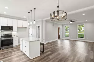 401 Old Augusta Rd, Greenville, SC 29605 - Photo 13