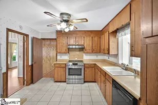 304 Arcadia Dr, Anderson, SC 29621 - Photo 7