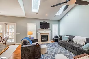 609 Chaulk Hill Ct, Simpsonville, SC 29681 - Photo 7