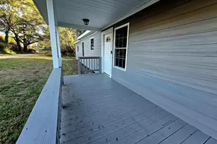 126 Mays St, Pendleton, SC 29670 - Photo 3