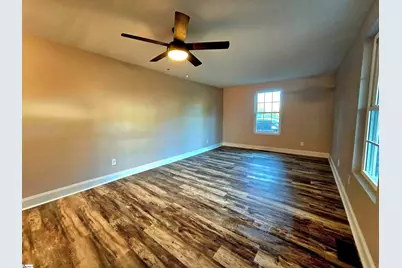 126 Mays Street, Pendleton, SC 29670 - Photo 5