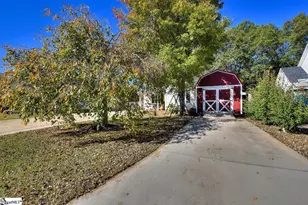 103 Creek Dr, Easley, SC 29642 - Photo 3