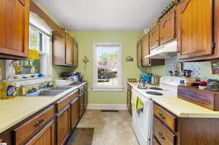 6 Berkley Ave, Greenville, SC 29609 - Photo 11