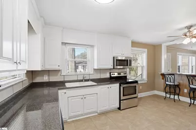 5 Lenore Avenue, Greenville, SC 29617 - Photo 7