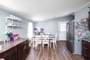 102 Riverbreeze Rd, Greenville, SC 29611 - Photo 7