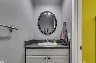 701 Brookdale Dr, Greer, SC 29651 - Photo 17