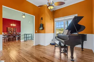 701 Brookdale Dr, Greer, SC 29651 - Photo 9